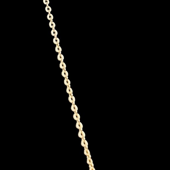 Vintage Avon Gold Tone Cable Chain Mom Necklace (4595) - Picture 3 of 6